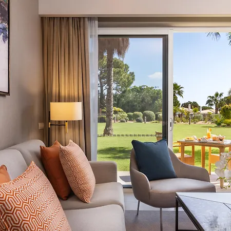 Wyndham Grand Algarve Отель Кинта-до-Лаго